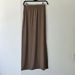 Milk Run Ribbed Midi Brown Skirt Size M